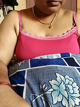 Paru_Tamil_Ponnu's cam snapshot