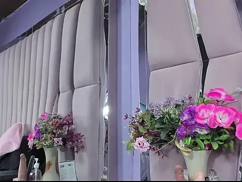 Sasha_Petitte's cam snapshot