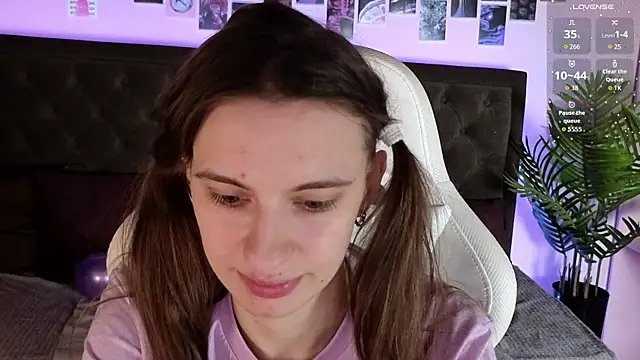 kaleriyaa_'s cam snapshot