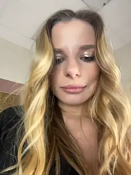 LanaSparks's cam snapshot