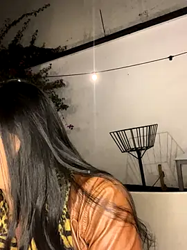 TAMARALEWISMD's cam snapshot