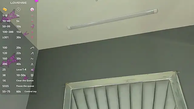 AmyBlackwood's cam snapshot