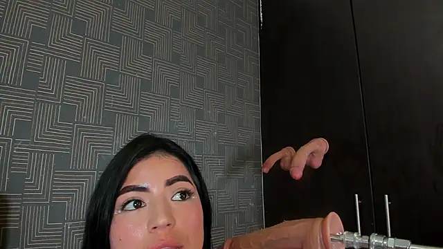 grace-3's cam snapshot