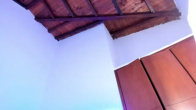 danika_moriii's cam snapshot