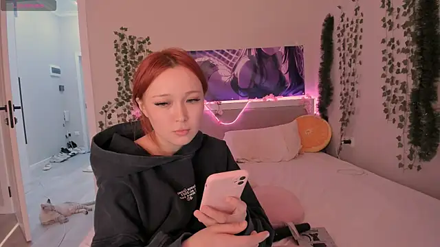 yuna_loon's cam snapshot