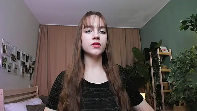 Jamie_Chung's cam snapshot