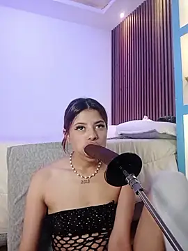 Antonella_Torres2's cam snapshot