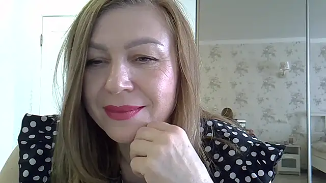 Alexandra-Rosee's cam snapshot