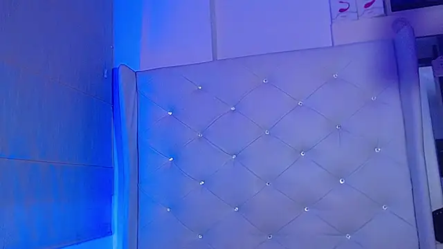 Noah_and_kim69's cam snapshot