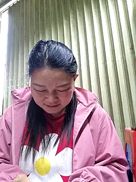 yoowwmr's cam snapshot