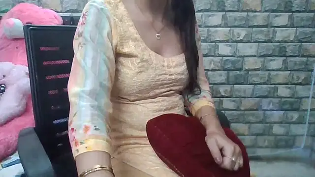 Sexy_iknoor's cam snapshot