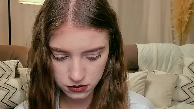 Erica_Kiss's cam snapshot