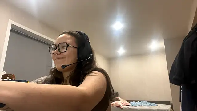 KerriMcbreen's cam snapshot