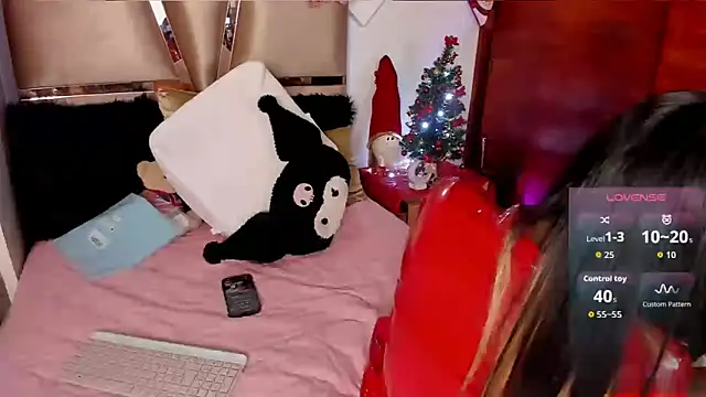 Nikole66_'s cam snapshot