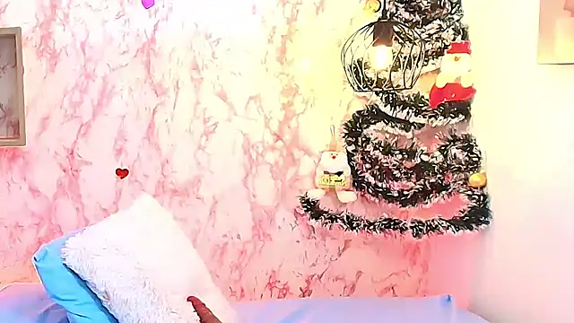 KATY_LOWERY's cam snapshot