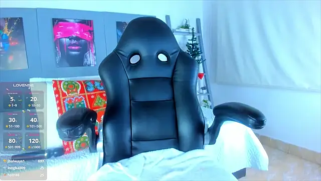 AlessiaMarcu-'s cam snapshot