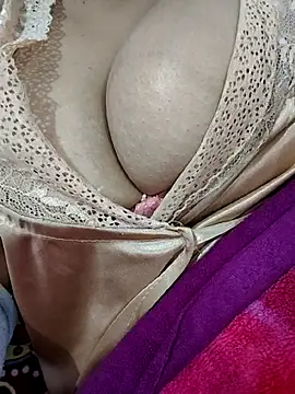 tmanana_'s cam snapshot