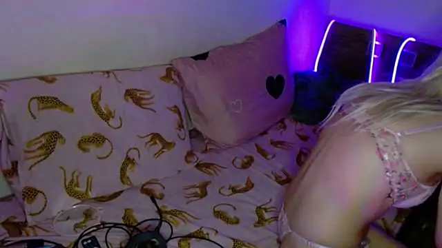 tompammy's cam snapshot