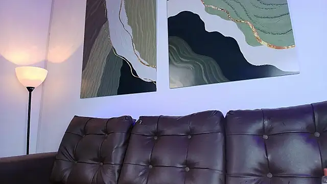 Nia_Blum's cam snapshot