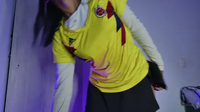 miamiller188's cam snapshot