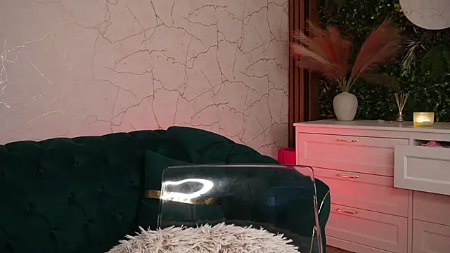 angel_wow_'s cam snapshot