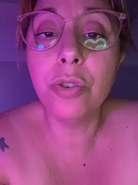 LupitaHaze's cam snapshot