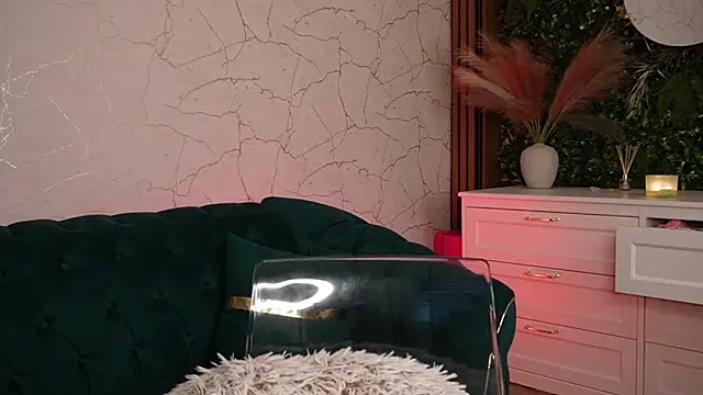 angel_wow_'s cam snapshot