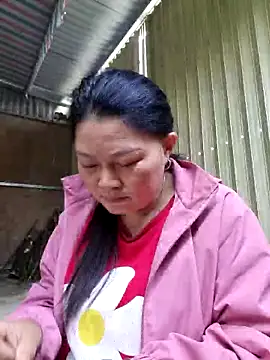 yoowwmr's cam snapshot