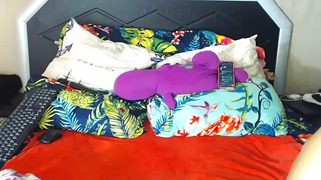 Bulkyyass's cam snapshot