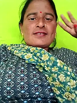 Quin_love143's cam snapshot