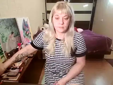 Lia_Laguna77's cam snapshot