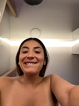 Mariana_gom's cam snapshot