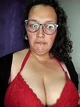 -saraqueen-'s cam snapshot