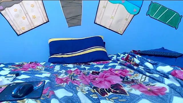 katty18love18's cam snapshot