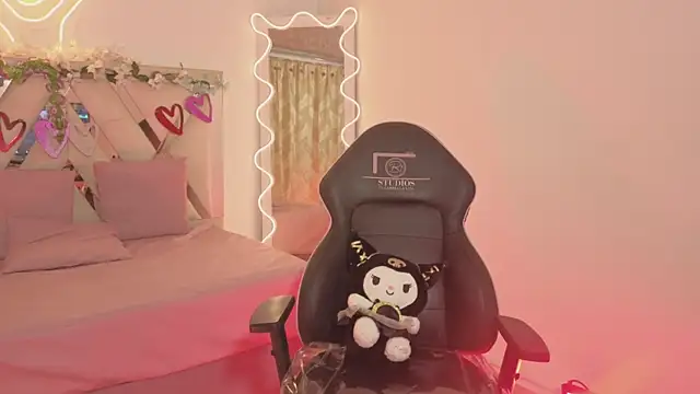 hina_tay's cam snapshot