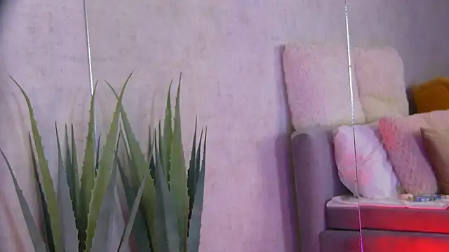 anissia_teaser's cam snapshot