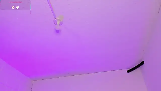 EmmaBecket2's cam snapshot