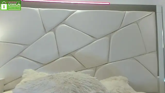 Natasha_Kiim_'s cam snapshot