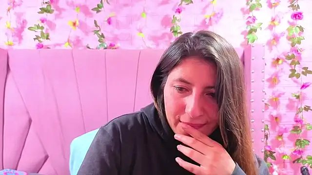 Alyy_Brown's cam snapshot