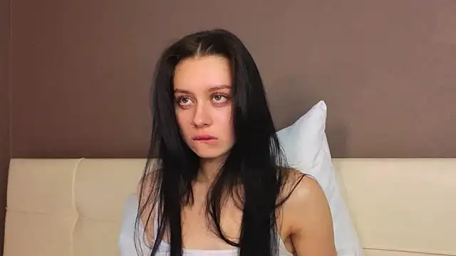 MarvisKuhIo's cam snapshot