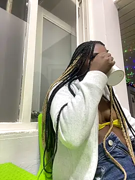 zendaya_wilson's cam snapshot