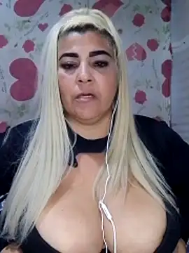 BonniAdams's cam snapshot