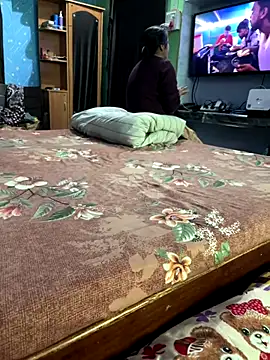 lonlygirlpriya7's cam snapshot