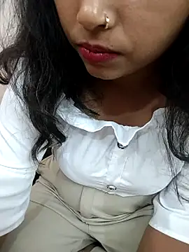 Sexy_Divya__'s cam snapshot