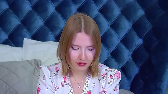 LiliLinn's cam snapshot