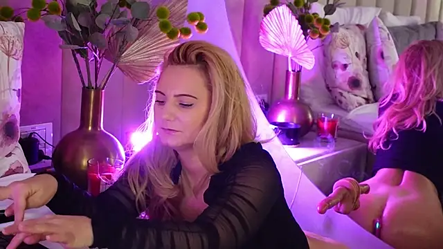 LEXY_EVE's cam snapshot