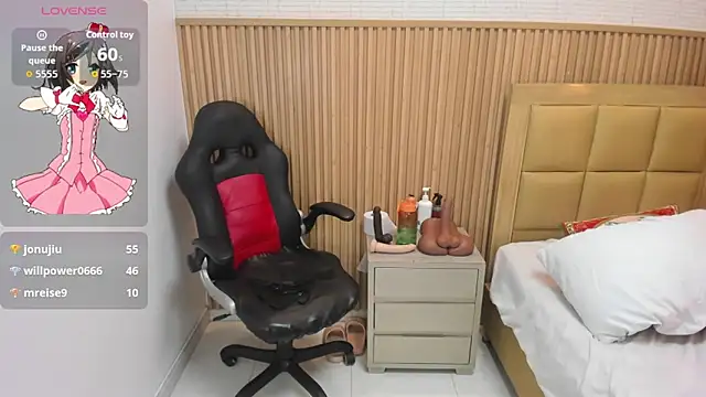 LOLAMAXI's cam snapshot