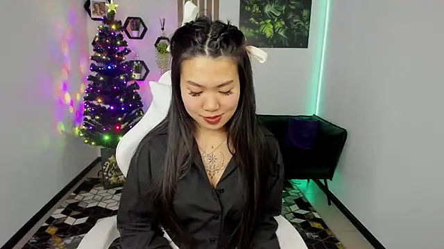 LunaPurrr's cam snapshot