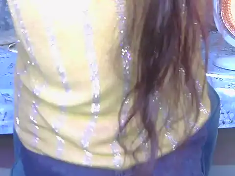 alaviya-19's cam snapshot