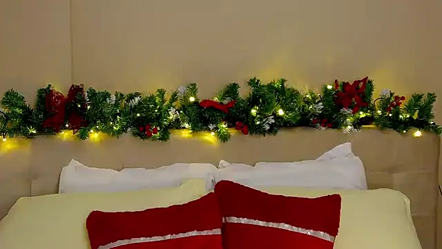 Emily_Sheen's cam snapshot